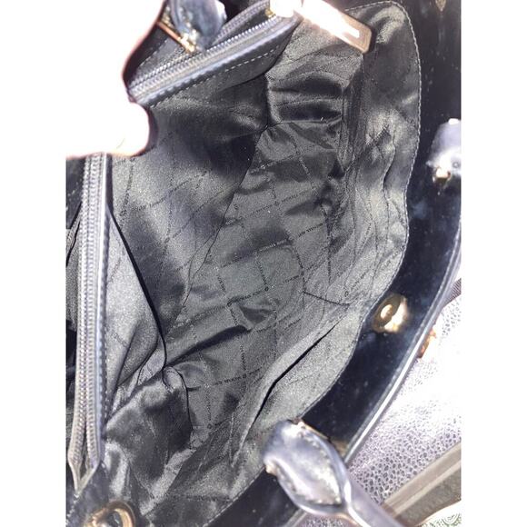 MICHAEL KORS LARGE BLACK LEATHER HANDBAG WITH LOCK CHARM - Picture 8 of 15